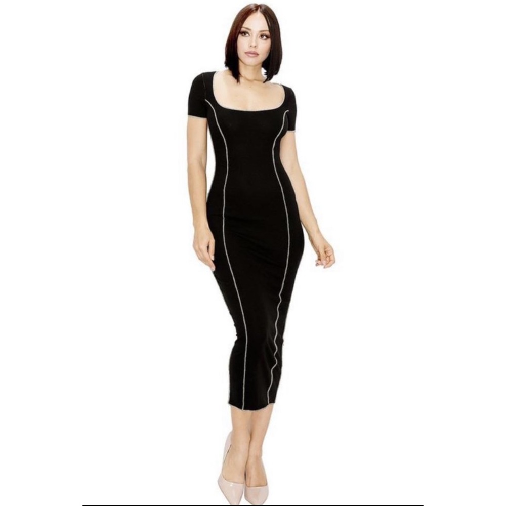 Bodycon black overlock beige short sleeve dress